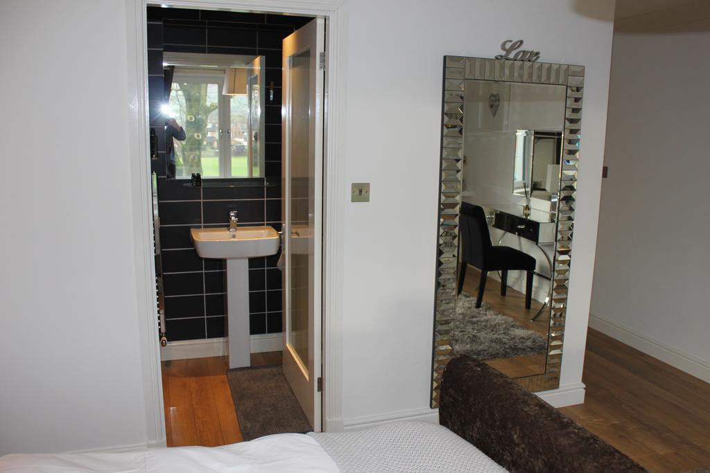 Fifty One And A Half Boutique B&B Clitheroe Exterior foto